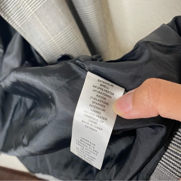 Reitmans grey blazer jacket - Picture 5 of 14